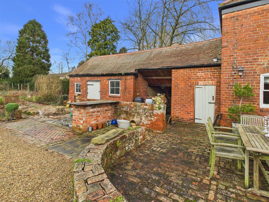 Additional image 28 of 5 bed detached house for saleHumber Road, North Ferriby HU14