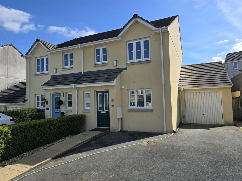 3 bed semi-detached house for saleOak Ridge, Lifton PL16
