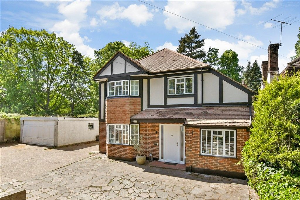 4 bed detached house for saleRandalls Road, Leatherhead, Surrey KT22