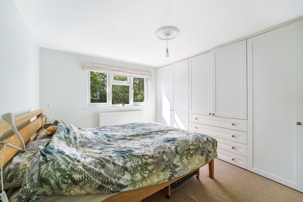 Additional image 14 of 5 bed semi-detached house for saleHillcross Avenue, Morden SM4