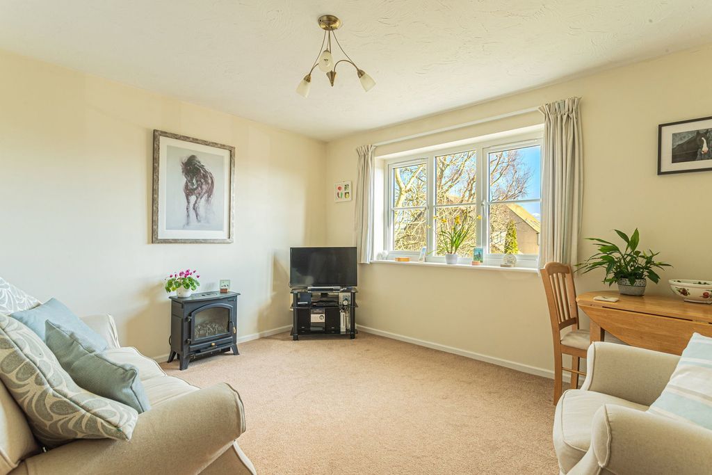 Additional image 2 of 1 bed flat for saleFive Trees Close, Tetbury GL8