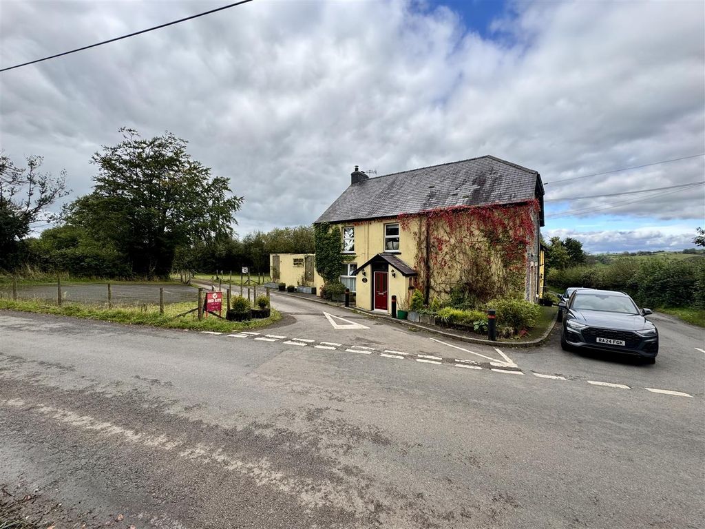 Additional image 35 of 5 bed property for saleLlanddeusant, Llangadog SA19