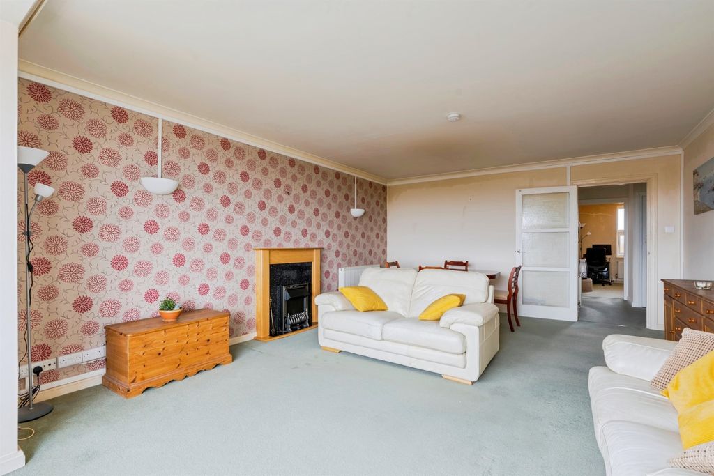 Additional image 6 of 2 bed flat for saleBrighton Road, Lancing BN15