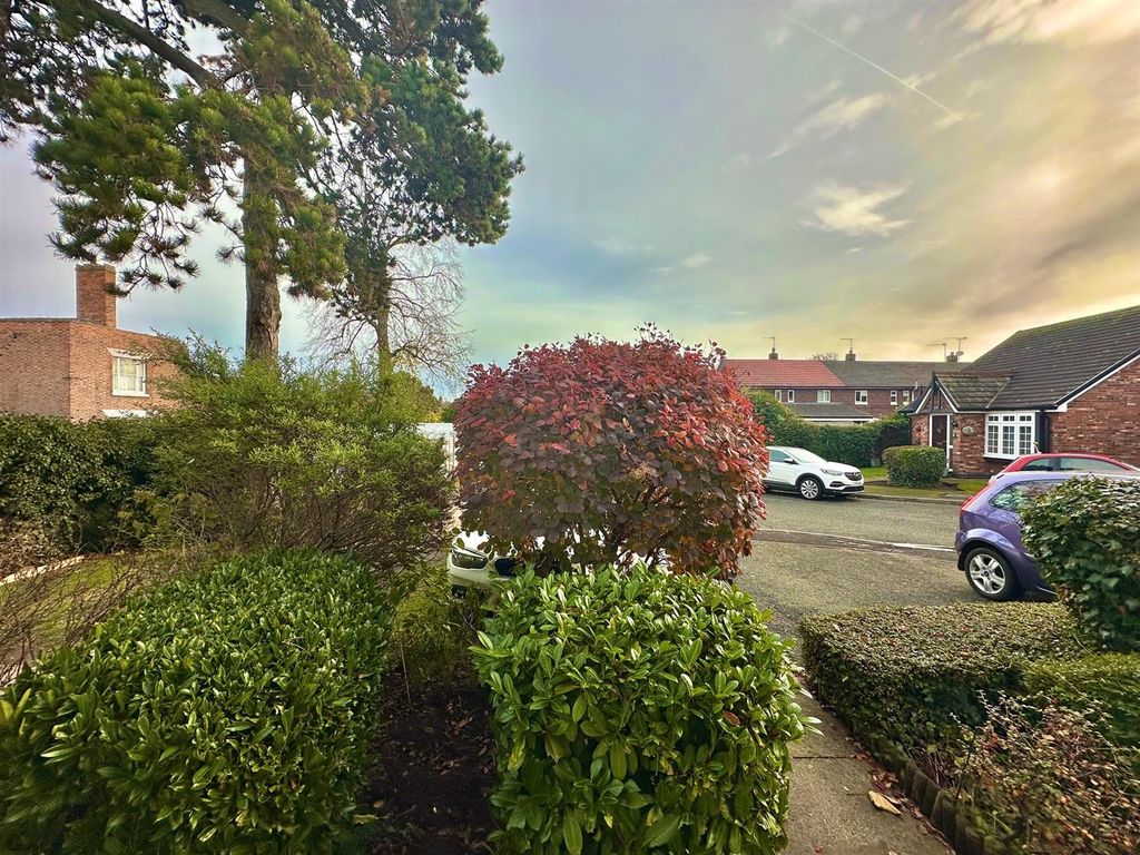 Additional image 22 of 2 bed flat for saleYew Tree Drive, Nantwich, Cheshire CW5