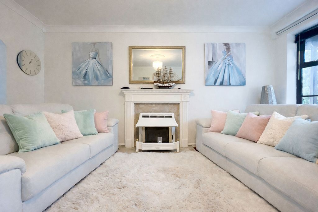 Additional image 4 of 4 bed detached house for saleWillow Way, Princes Risborough HP27