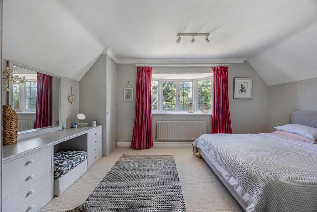 Additional image 15 of 6 bed detached house for saleHighfield Park, Marlow SL7