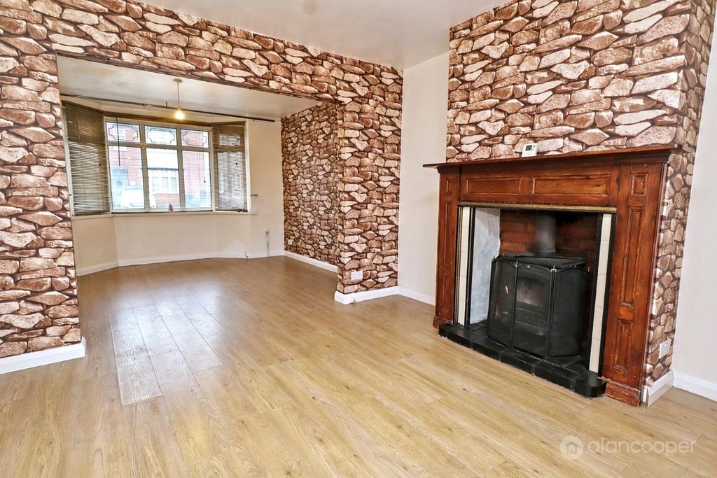 Additional image 2 of 3 bed semi-detached house for saleBeaumont Road, Nuneaton, Warwickshire CV11