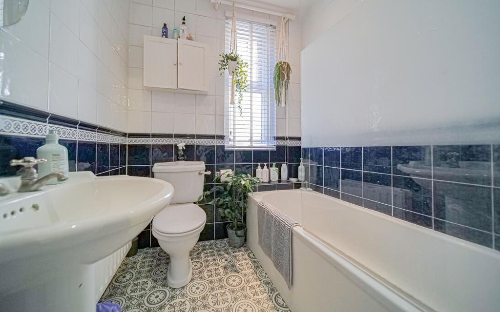 Additional image 23 of 4 bed semi-detached house for saleSandridge Road, Melksham, Wiltshire SN12