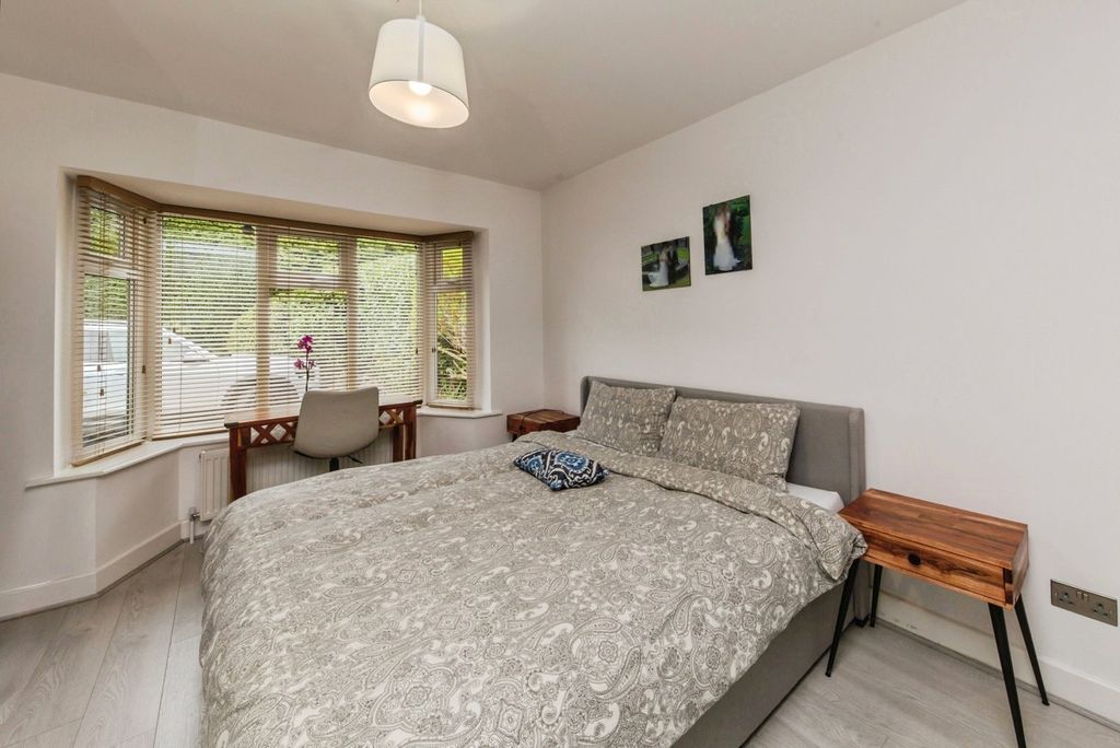 Additional image 8 of 4 bed bungalow for salePriory Lane, Macclesfield, Cheshire SK10