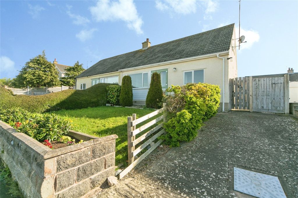 2 bed bungalow for saleCae Coed, Llandudno Junction, Conwy LL31