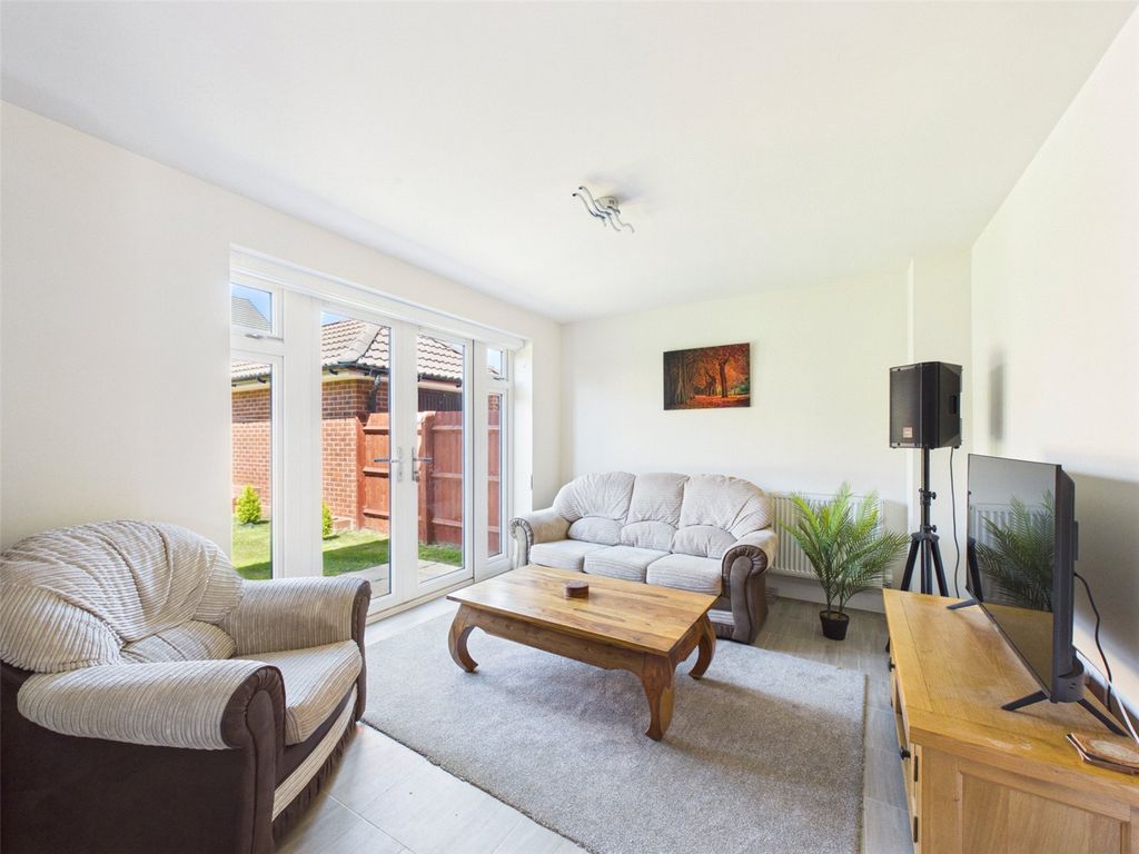 Additional image 3 of 4 bed detached house for salePeregrine Close, Newent, Gloucestershire GL18