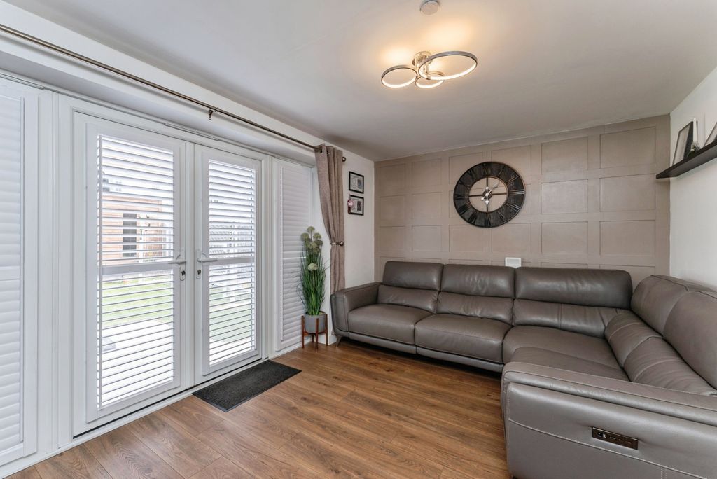Additional image 10 of 3 bed detached house for saleLlys Carchar, Mold, Flintshire CH7
