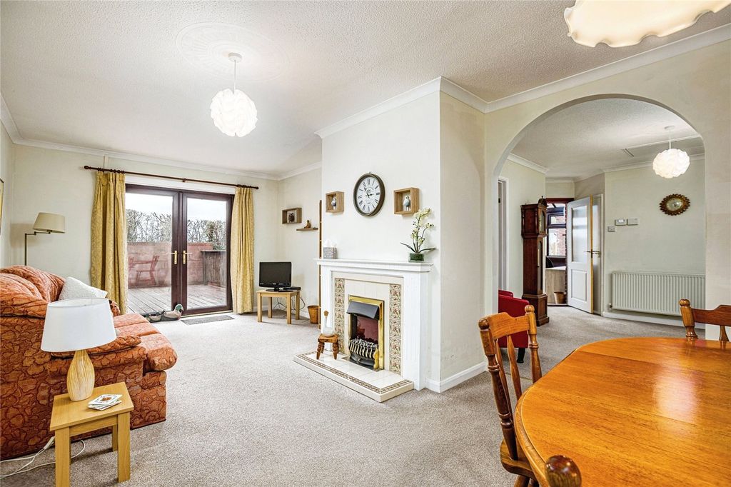 Additional image 6 of 2 bed bungalow for saleClos Allt Fach, Llanrhystud, Ceredigion SY23