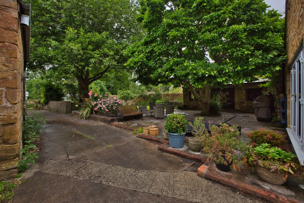 Additional image 17 of 5 bed detached house for saleWater Street, Martock TA12