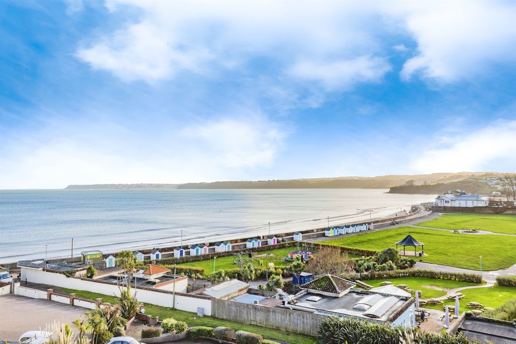 2 bed flat for saleAlta Vista Road, Paignton TQ4