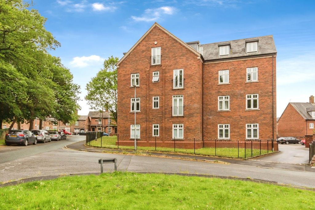 Additional image 14 of 2 bed flat for saleEastgate, Macclesfield, Cheshire SK10