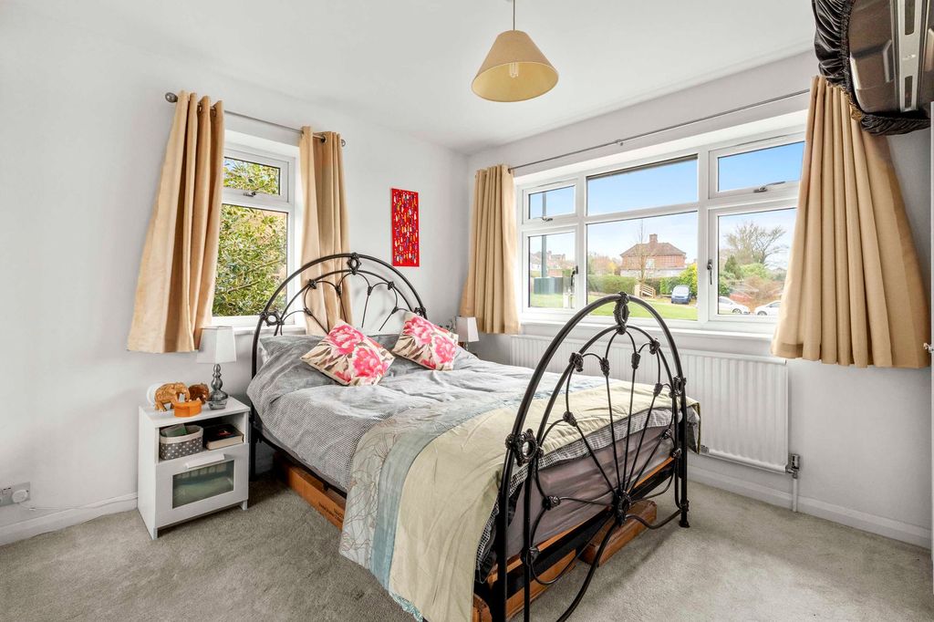 Additional image 11 of 4 bed semi-detached house for saleNew Road, Princes Risborough HP27