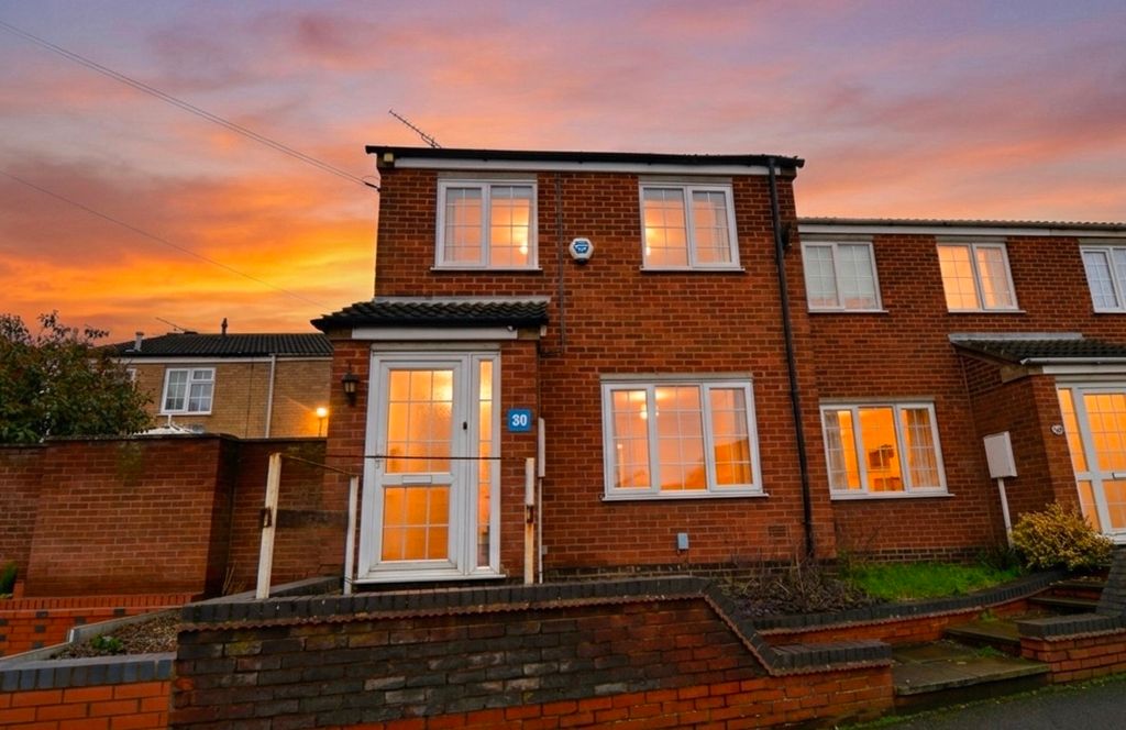 Additional image 2 of 3 bed terraced house for saleMarket Street, Lutterworth LE17
