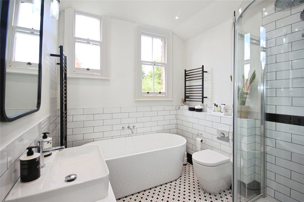 Additional image 15 of 4 bed terraced house for saleGaveston Road, Leamington Spa, Warwickshire CV32