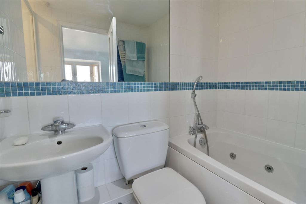 Additional image 28 of 4 bed town house for saleBroad Street, Old Portsmouth, Hampshire PO1