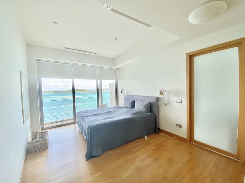 289 Ocean Drive photo 4