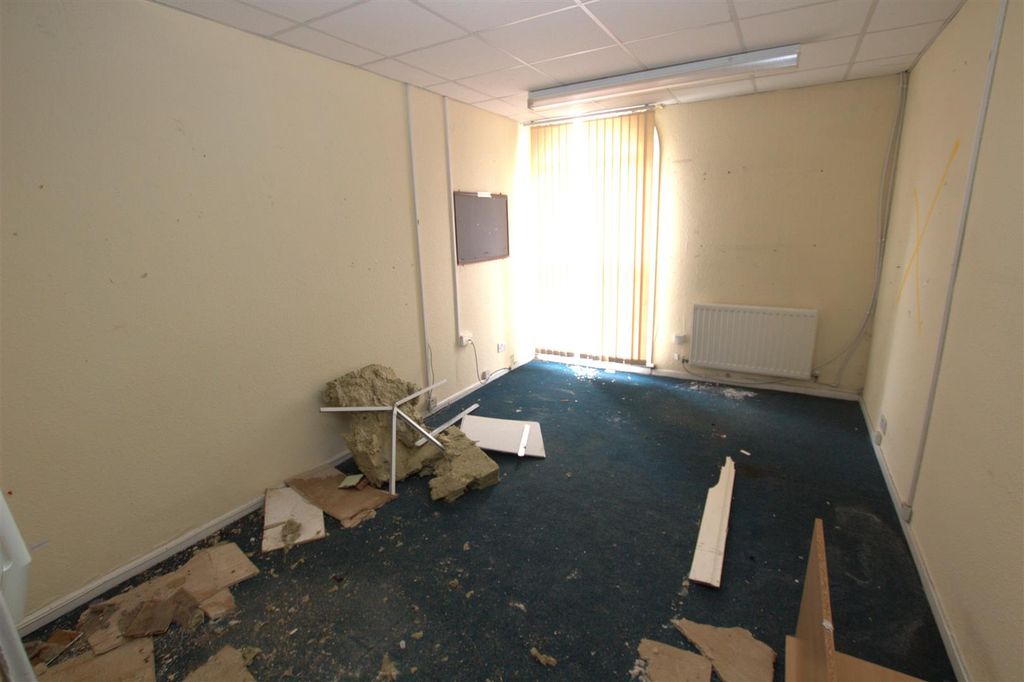 Additional image 3 of 18 bed terraced house for saleGrange Road, Middlesbrough TS1