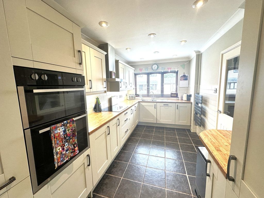 Additional image 3 of 4 bed detached house for saleMaescelyn, Talley, Llandeilo SA19