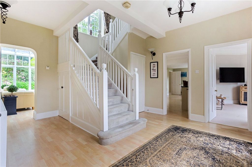 Additional image 13 of 6 bed detached house for saleBath Road, Marlborough, Wiltshire SN8