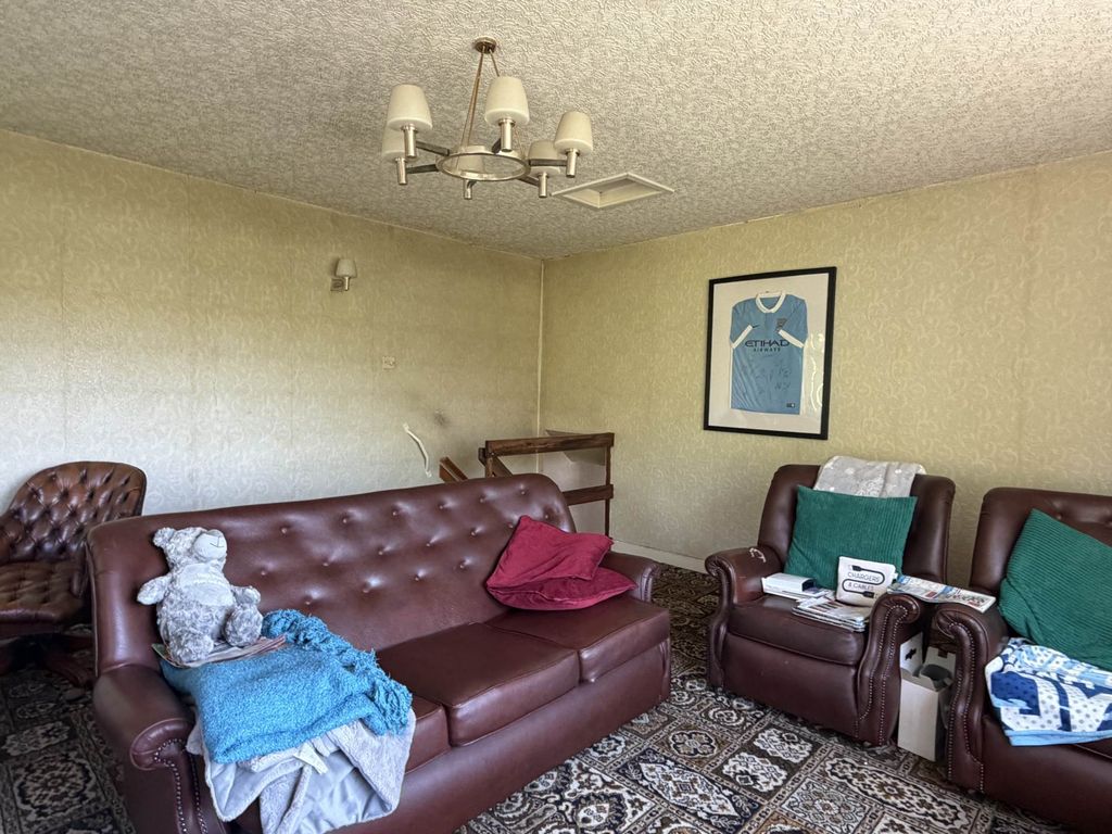 Additional image 11 of 3 bed farmhouse for saleCragg Road, Chadderton OL1