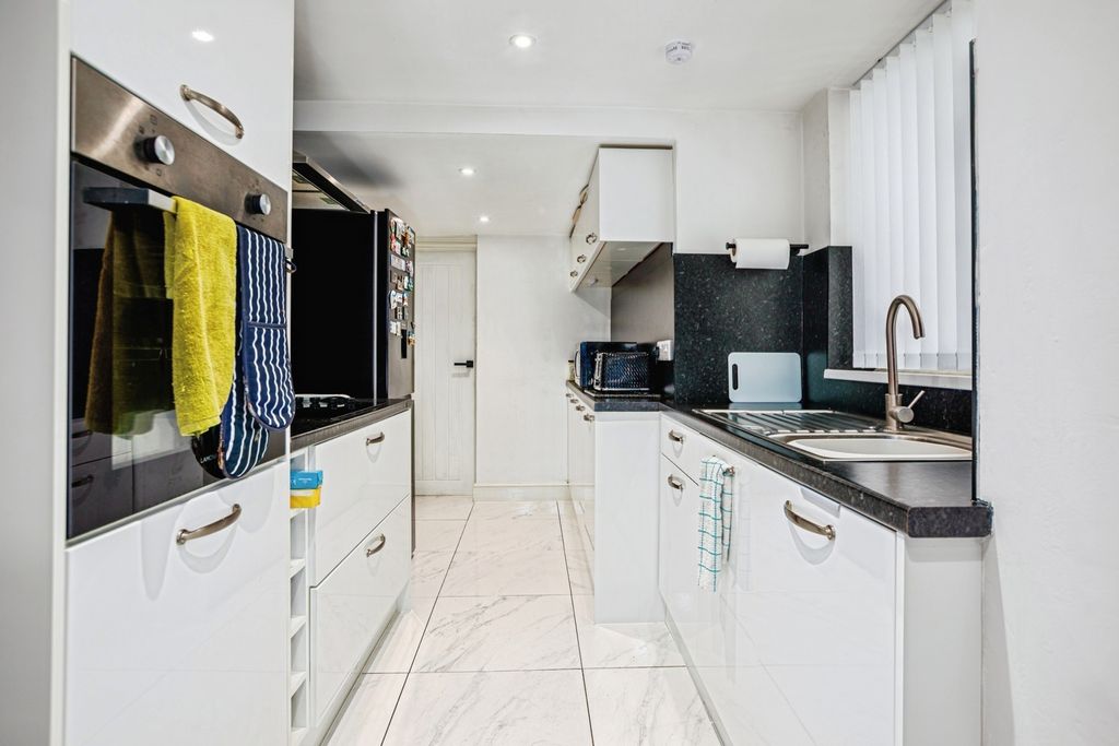 Additional image 7 of 3 bed terraced house for saleHeol Islwyn, Llanrhystud, Ceredigion SY23