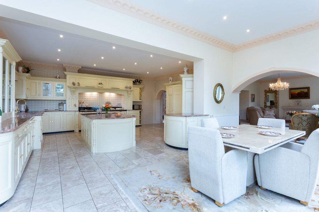 Additional image 3 of 4 bed semi-detached house for saleAbbotsway, Penwortham PR1