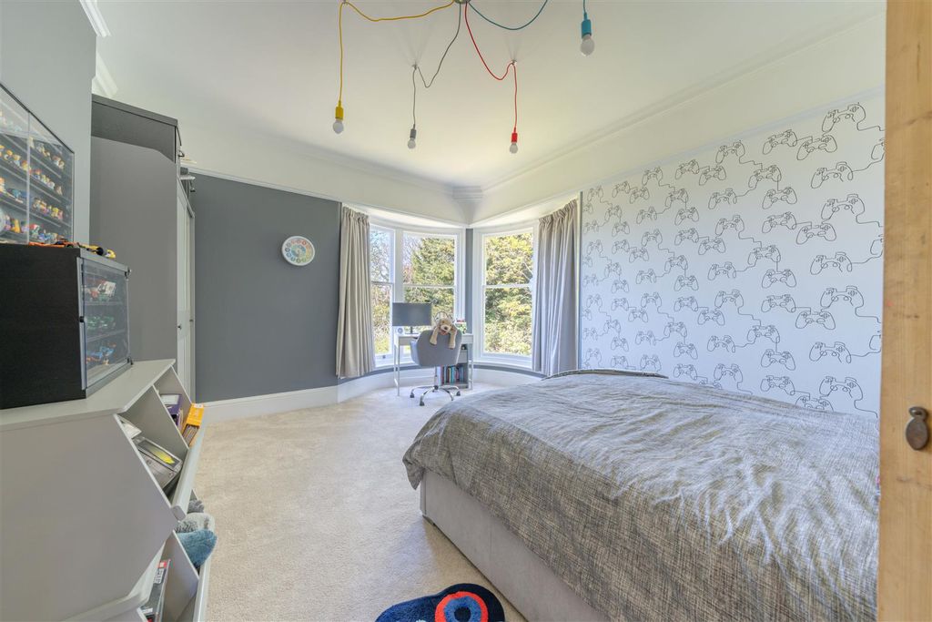 Additional image 20 of 7 bed semi-detached house for saleAbington Park Crescent, Northampton NN3