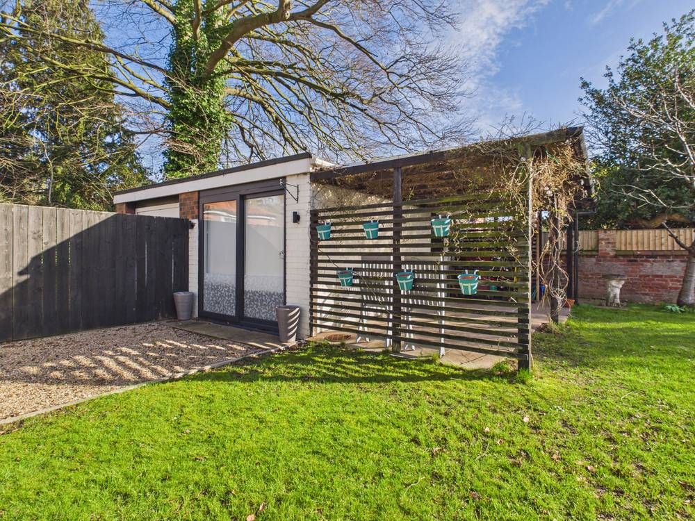Additional image 17 of 3 bed semi-detached house for saleMaster House, Church Road, North Ferriby HU14