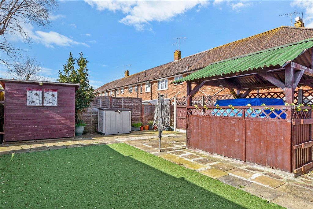 3 bed maisonette for saleManning Road, Littlehampton, West Sussex BN17