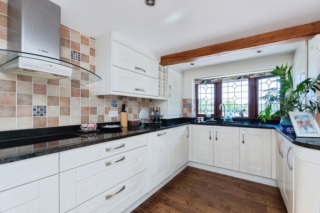 Additional image 7 of 3 bed detached house for saleRace Course View, Lyndhurst, Hampshire SO43