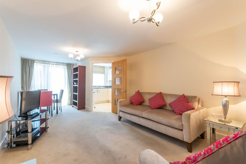 Additional image 5 of 2 bed flat for saleWhite Horse Lane, Maldon CM9