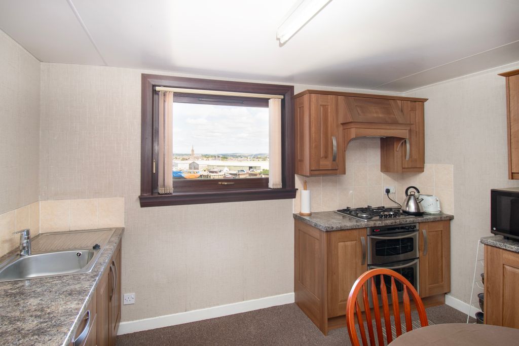 Additional image 17 of 2 bed flat for saleHillview Crescent, Montrose DD10