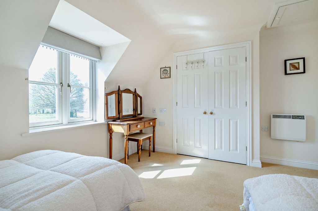 Additional image 11 of 2 bed terraced house for saleEast Allcourt, Lechlade, Gloucestershire GL7