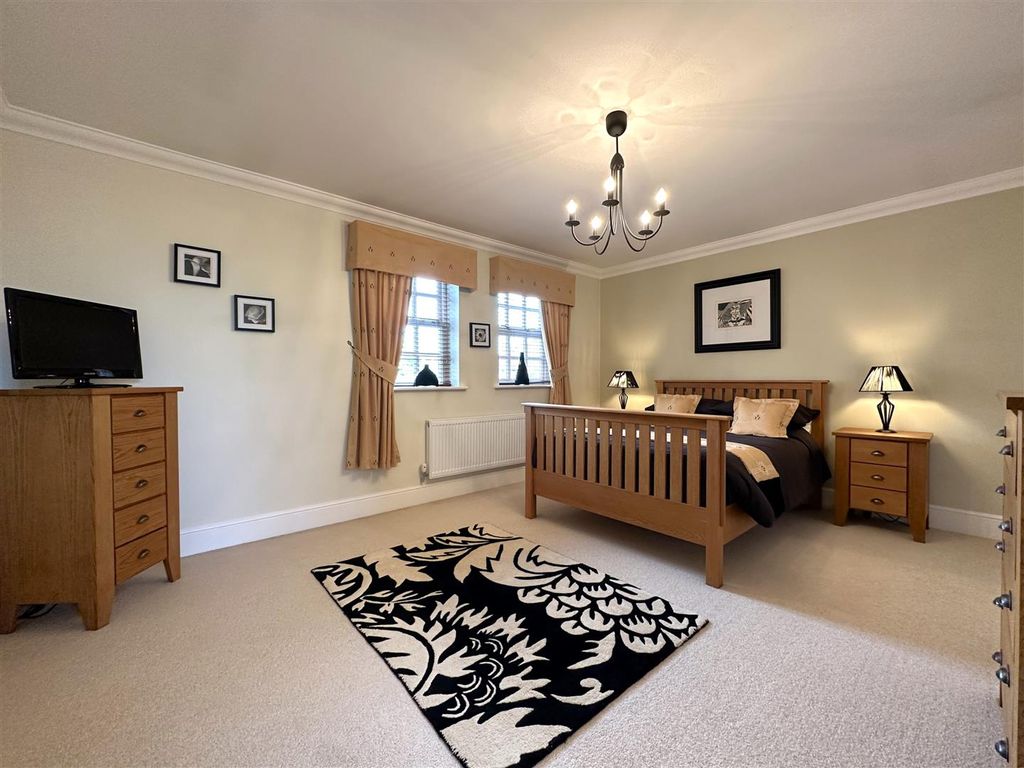 Additional image 19 of 4 bed detached house for saleOld Orchard, Farndon Road, Newark NG24