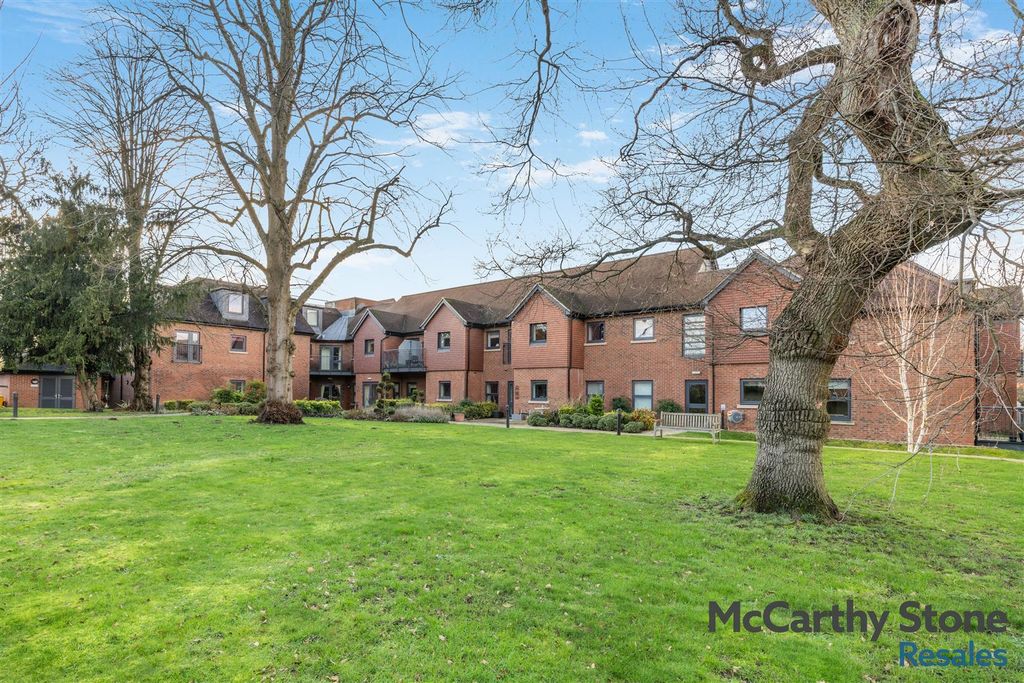 Additional image 22 of 2 bed flat for saleElizabeth House, St. Giles Mews, Stony Stratford, Milton Keynes MK11