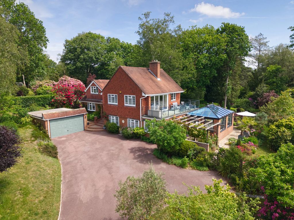 6 bed detached house for saleCrossways Park, West Chiltington RH20