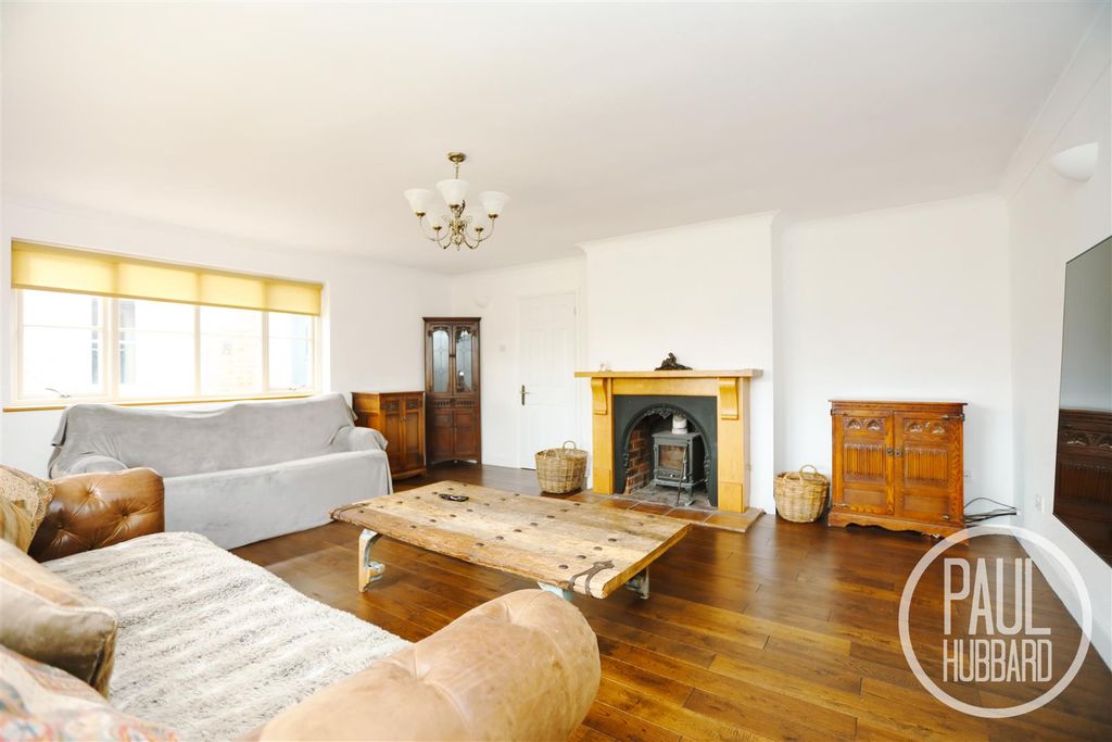 Additional image 6 of 5 bed detached house for saleRomany Road, Oulton Broad NR32