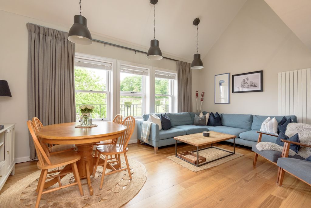 Additional image 2 of 3 bed town house for sale1 Kirk View, Law Road, North Berwick, East Lothian EH39