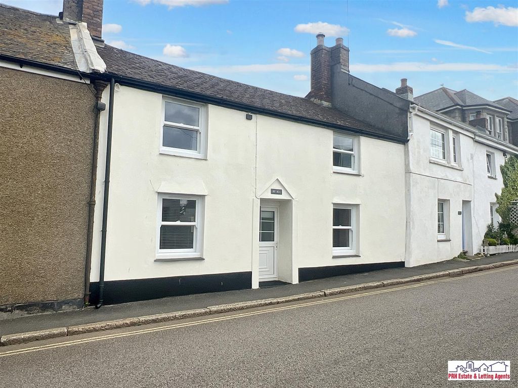 3 bed terraced house for saleHigher Fore Street, Marazion TR17