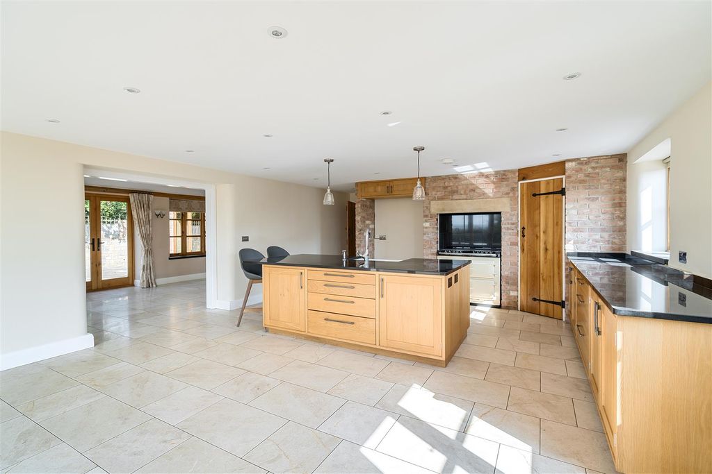Additional image 5 of 5 bed detached house for salePicts Hill, Langport TA10