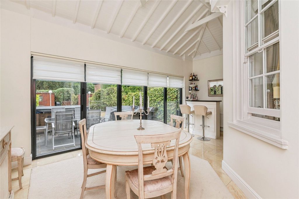 Additional image 21 of 2 bed terraced house for saleHigh Street, Ongar, Essex CM5
