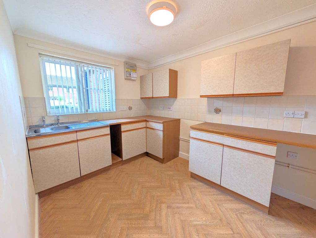 Additional image 2 of 1 bed flat for saleSutton Court, Skegness PE25