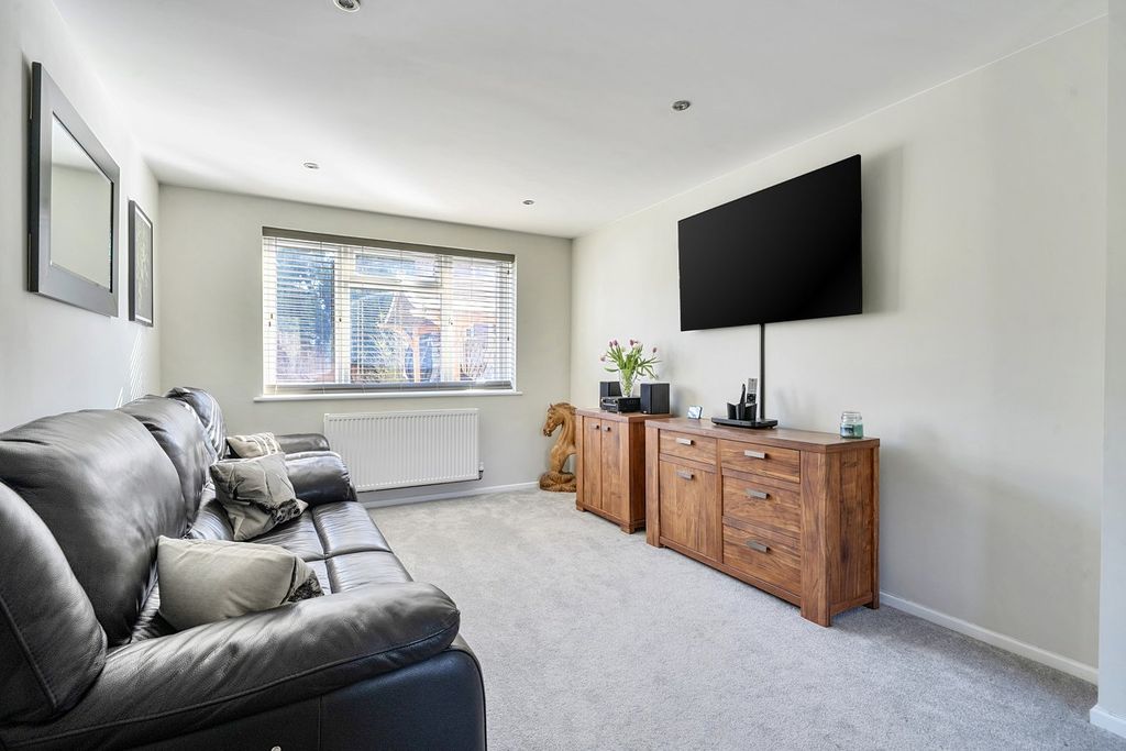 Additional image 14 of 4 bed semi-detached house for saleEssex Street, Newbury RG14