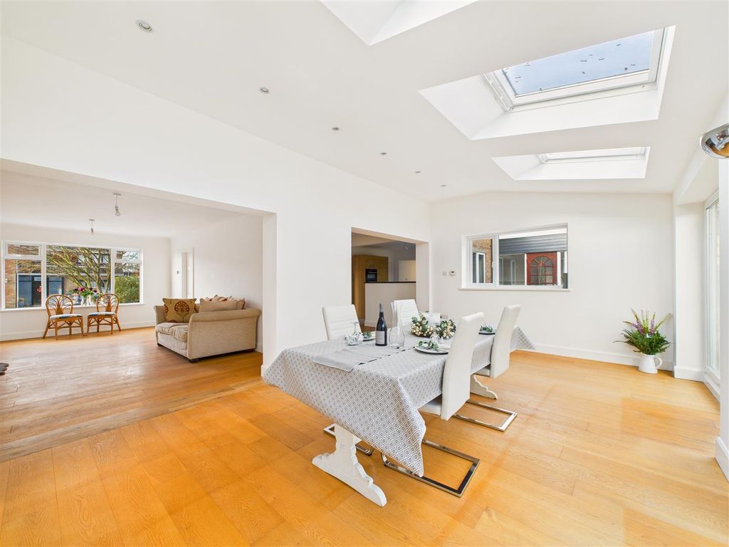 Additional image 8 of 4 bed detached house for saleParklands Drive, North Ferriby HU14