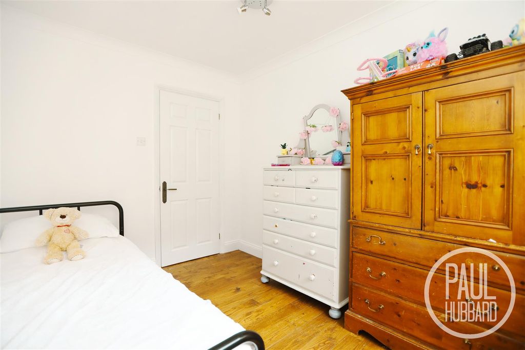 Additional image 12 of 5 bed detached house for saleRomany Road, Oulton Broad NR32